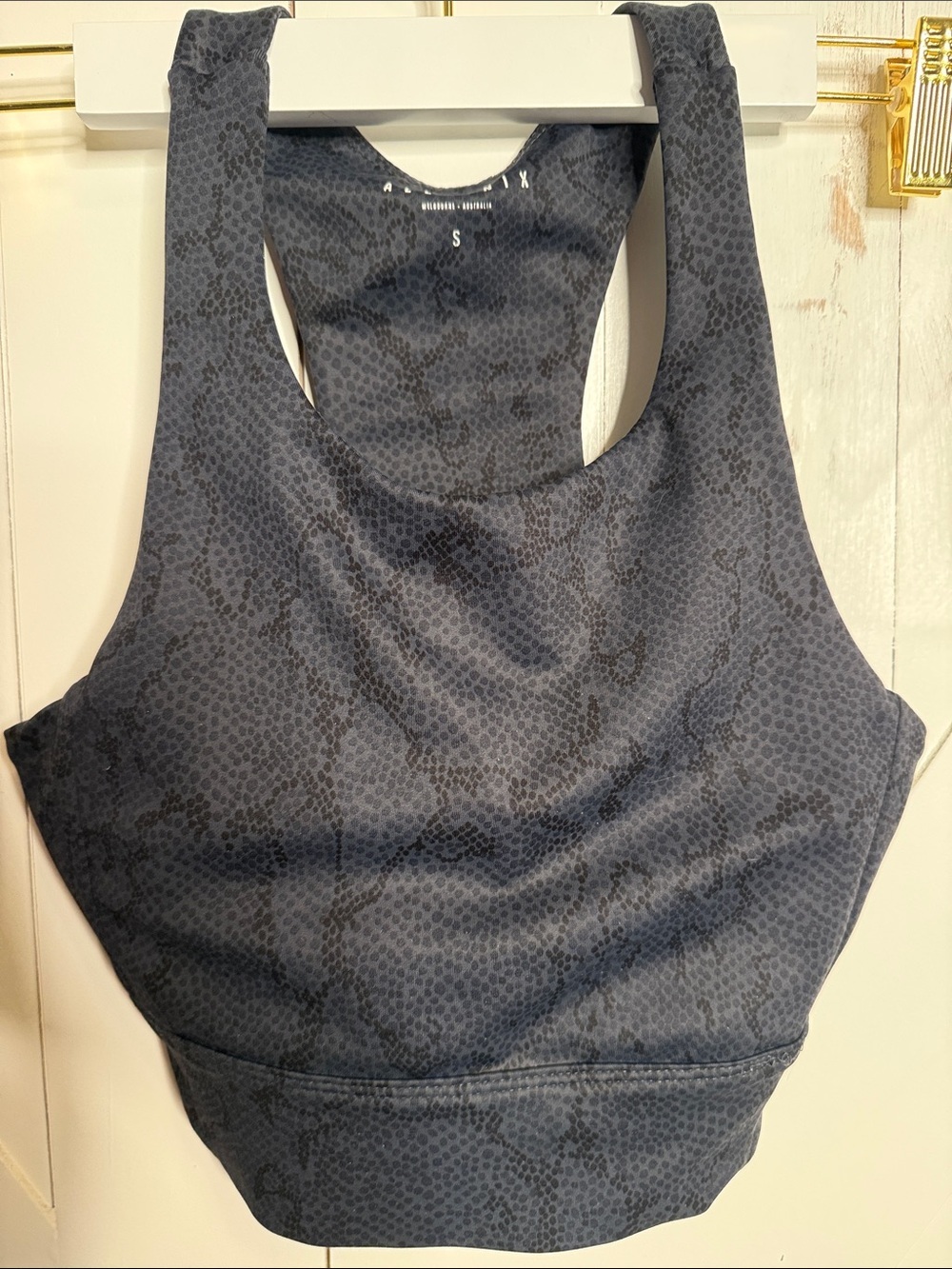 Anthropologie Allfenix Gray Snake-Print Performance Crop Top - Reptile - Picture 4 of 7